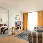 Seven Apart Hotel